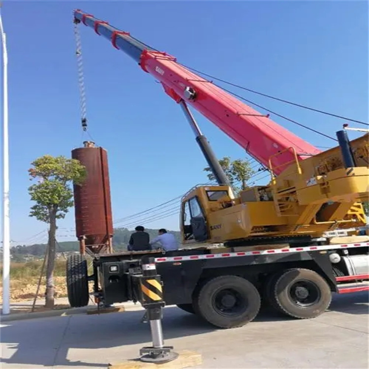 蕲春专业吊车租赁多少钱