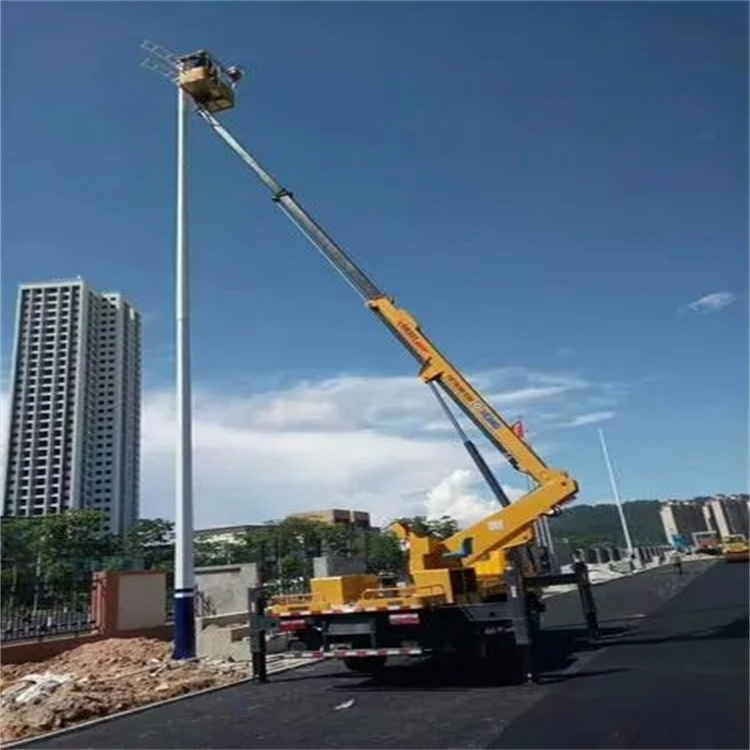 蕲春维修路灯的曲臂升降车出租